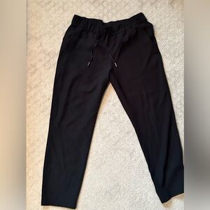 Lululemon black pants